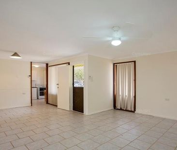 26 Sue Crescent, West Tamworth NSW 2340 - House For Rent | Domain - Photo 5