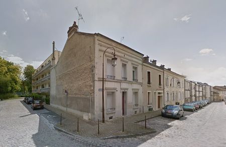 RUE SAINT JEAN CESAREE, Reims - Photo 3
