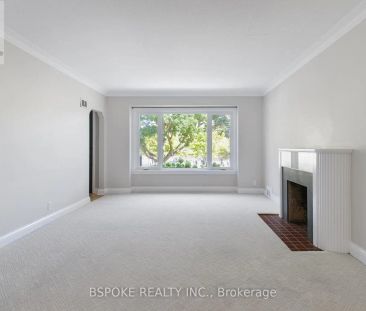 70 JOPLING AVENUE N - Photo 1