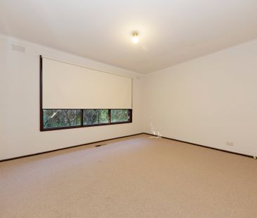 17 Taylors Road, Croydon - Photo 1