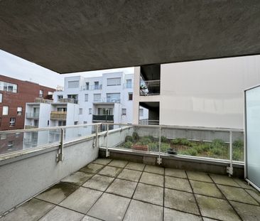 Location Appartement 2 pièces 44m² LILLE 59000 - Photo 4