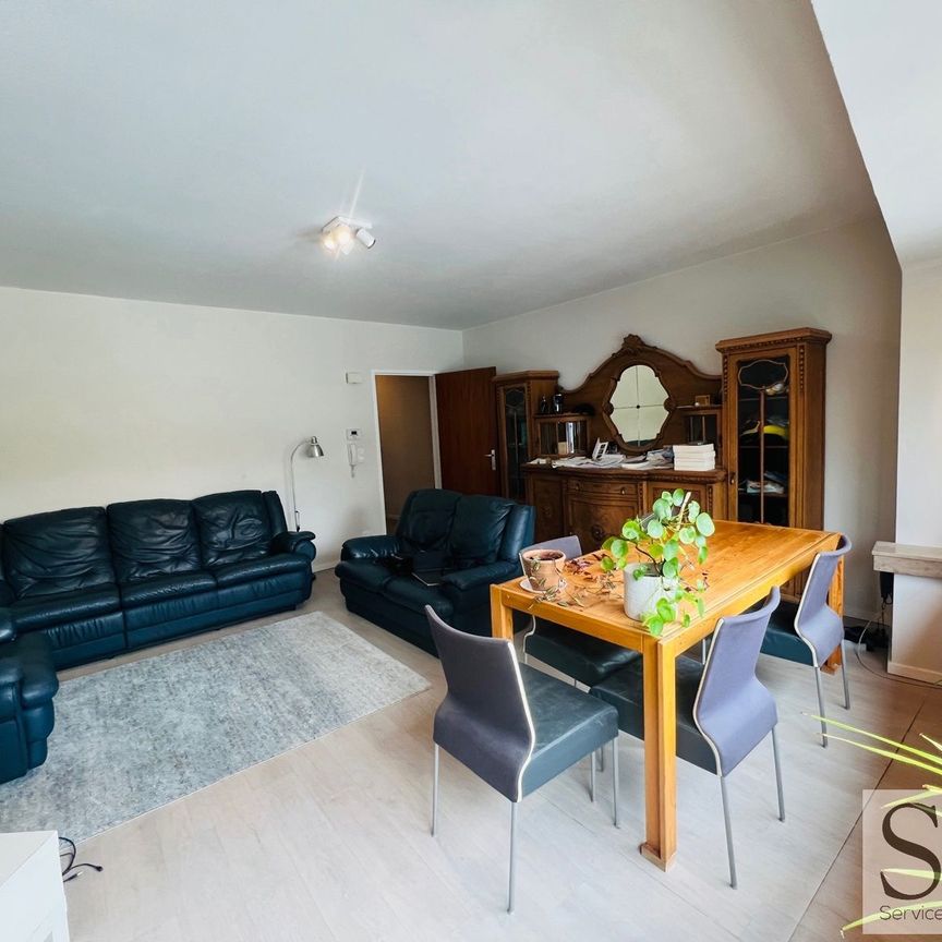 Appartement te huur - Photo 1