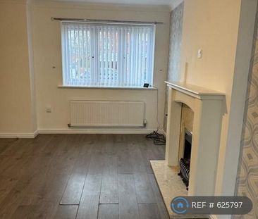 3 bedroom semi-detached house to rent - Photo 3