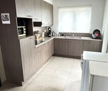 Duplex te huur in Lebbeke voor € 825 met 2 slaapkamers - foto 1