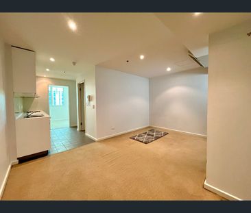 307/9 Paxtons walk, Adelaide, SA 5000 - Photo 2