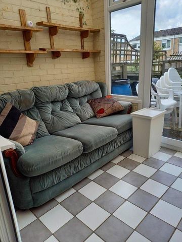 4 bedroom house share to rent - Photo 3