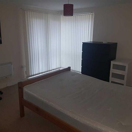 3 bedroom apartment to rent - Photo 4