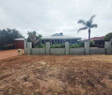 Parkside Living with Tropical Pool & Room for the Whole Family - Photo 1