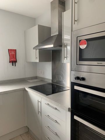 Studio Flat, Lee, SE12 - Photo 2