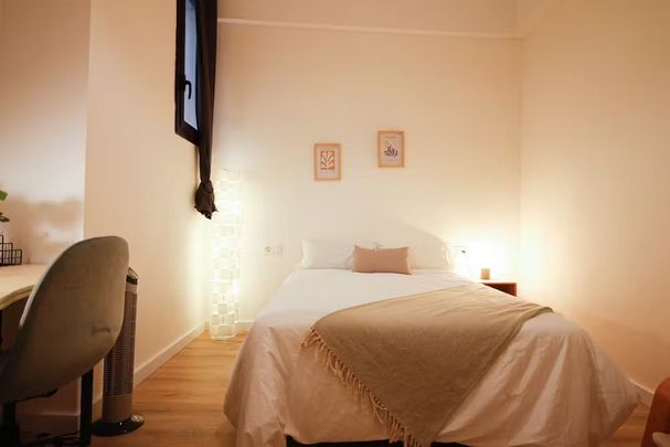 Carrer de la Mercè, Barcelona, Catalonia 08002 - Foto 1