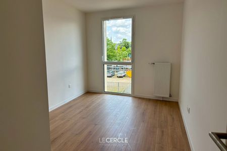 Appartement neuf 3 pièces 63m2 Senlis, - Photo 2