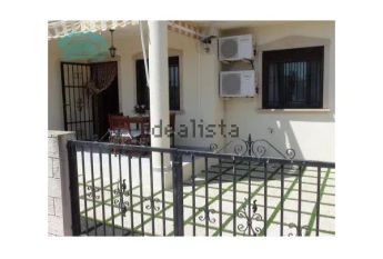 Alquiler de chalet adosado en Avenida Príncipe de Asturias