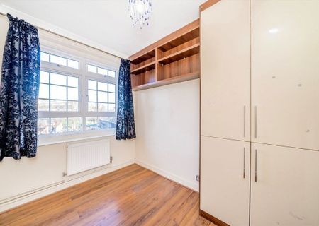 Hazelhurst Road, SW17 0UB, London - Photo 2