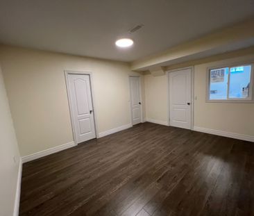 For Lease - 447 Grindstone Trail Unit# Bsmt, Oakville, Ontario - Photo 4