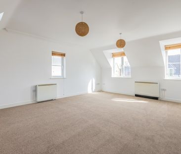 Galanos, Long Itchington, Southam - Photo 2