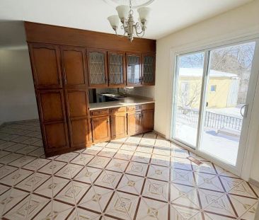 37 STORMONT DRIVE - Photo 5