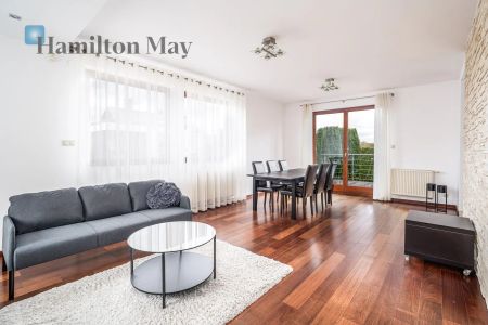 Przestronny dom z nowoczesnymi udogodnieniami w Krakowie - Фото 3