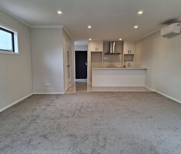 Modern 3BR Home in Hamilton East - Photo 1