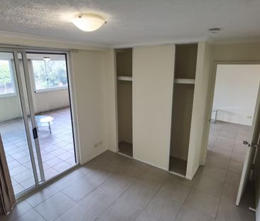 CATHEDRAL PLACE - 1 BEDROOM UNIT - NEW PAINTING NEW TILES - ENCLOSE... - Photo 3