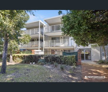2A Peppermint Place, Morley, WA 6062 - Photo 2