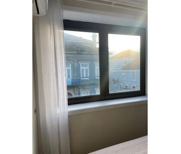 Rua de Álvares Cabral, Porto, Braga 4050-041 - Photo 2