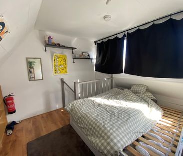 Kamer in een gemengd huis beschikbaar! - Foto 1