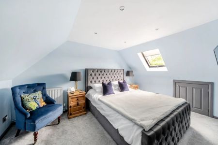 2 bedroom barn to rent - Photo 2