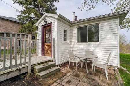 For Lease - 1725 Spruce Hill Road, Pickering, Ontario - Photo 2