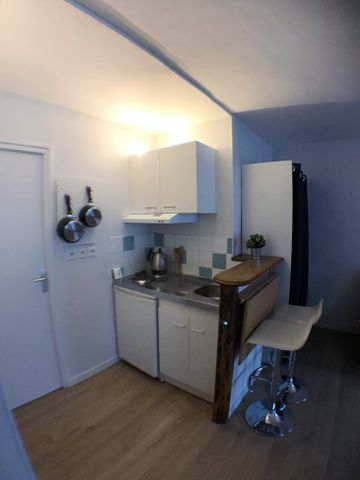 Location Appartement 1 pièce 22m² ORLEANS 45000 - Photo 4