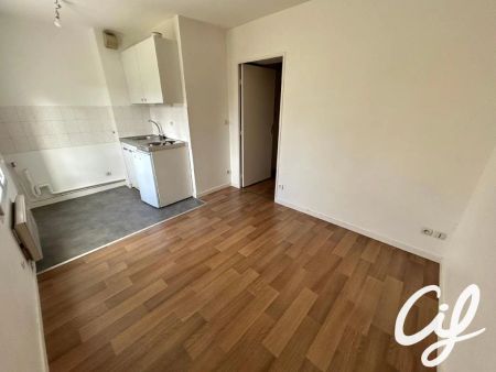 Appartement T1 NANTES Bon Port - 18.21 m2 466 Euros - Photo 3