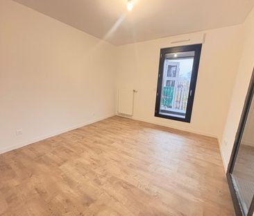 Location Appartement 4 pièces 77m² - Photo 2