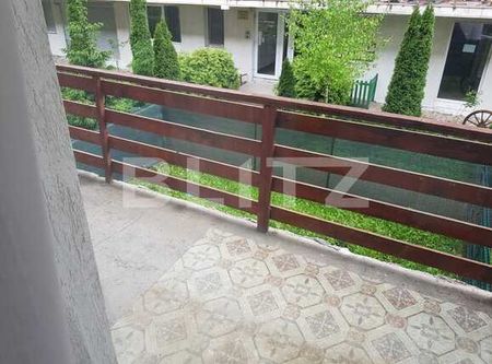 Apartament 1 camera, decomandat, 38 mp, zona strazii Eroilor ! - Fotografie 2
