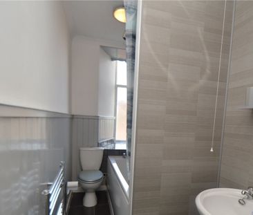 3 bedroom apartment to rent - Photo 5