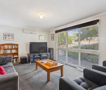 Family Living in Prime Wynn Vale Location - Photo 5