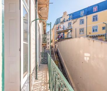 Escadinhas da Saúde, Lisbon, Lisbon 1100-584 - Photo 6