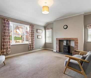 3 bedroom semi-detached house to rent - Photo 4