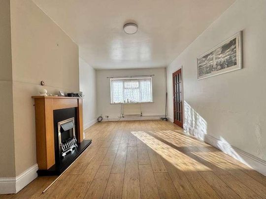 Bells Moor Road, West Bromwich, West Midlands, B70 - Photo 1