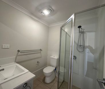 Modern, Low Maintenance Unit - Photo 5