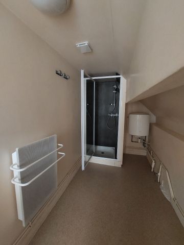 Location Appartement 2 pièces 33m² - Photo 4