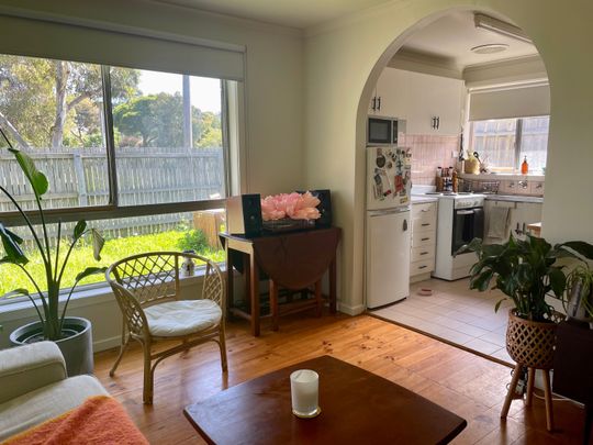 Brunswick West - Photo 1