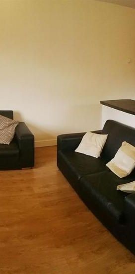 2 bedroom house to rent - Photo 1