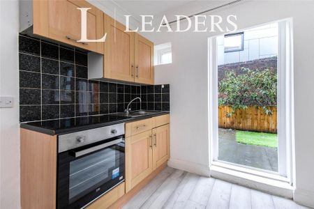 1 bedroom house to rent - Photo 3