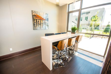 For Lease - 339 Rathburn Rd Road Unit# 705, Mississauga, Ontario - Photo 3