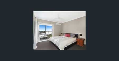 Unique 2 storey terrace close to all amenities - Photo 3