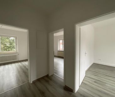 Geräumige 2-Zimmer-Wohnung in Wilhelmshaven City mit Badewanne! - Photo 5