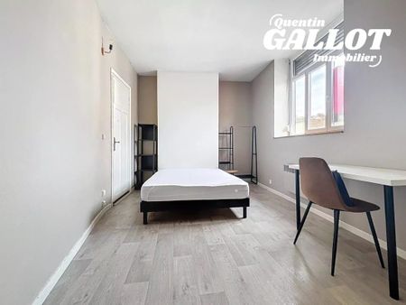 Location Appartement 2 pièces 28m² LILLE 59000 - Photo 2