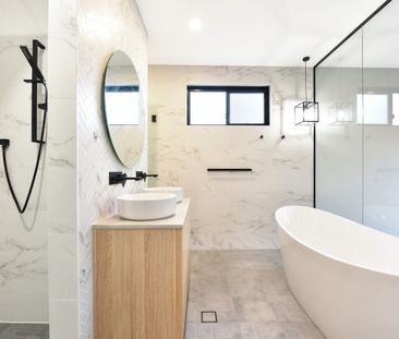 15A Flood Street, Leichhardt NSW 2040 - House For Rent | Domain - Photo 2