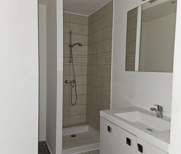 Location Appartement 2 pièces 35m² ARLES 13200 - Photo 6