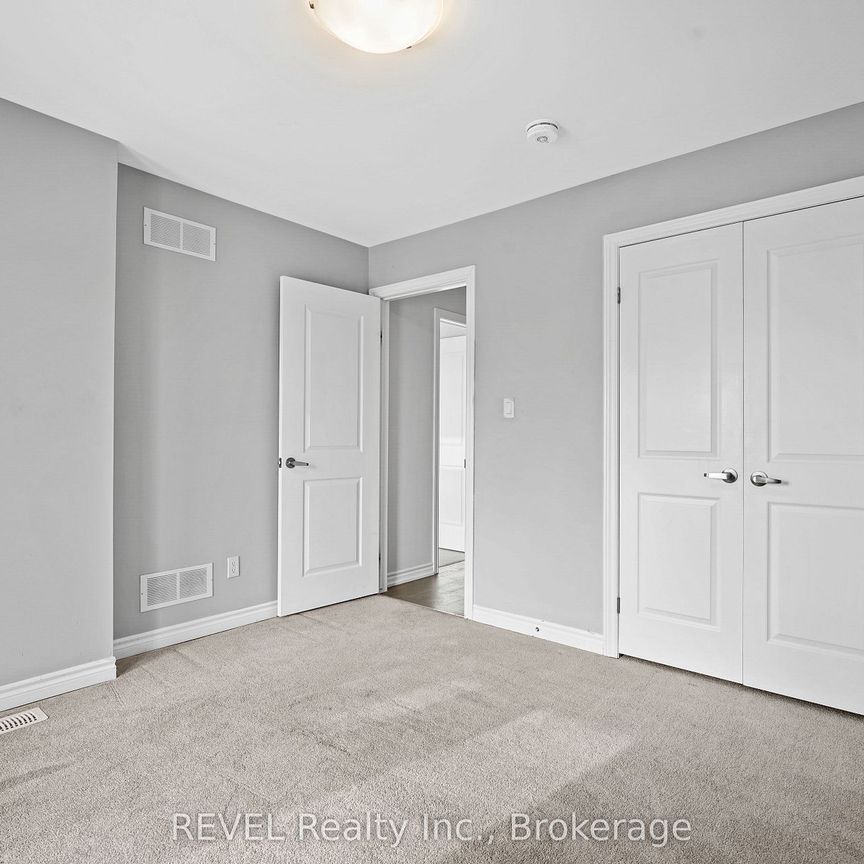 For Lease - 87 RENFREW Trail, Welland, Ontario - Photo 1