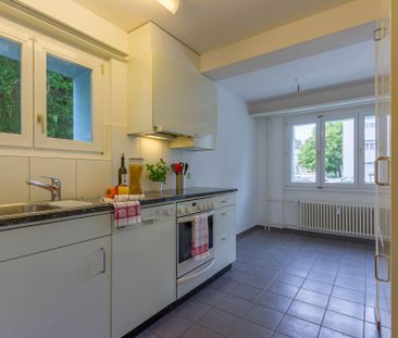 Your new home in a central location! - Photo 1